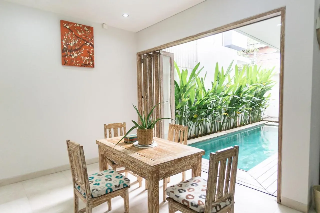 Villa Sol Seminyak  Seminyak (Bali)
